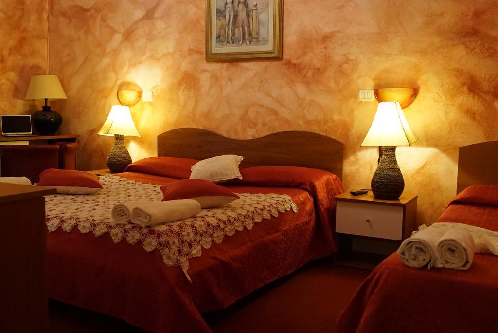 Hotel Buenos Aires Монтекатіні-Терме Екстер'єр фото