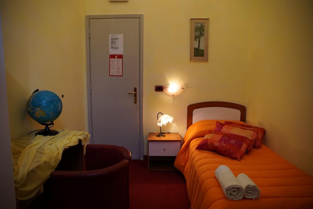 Hotel Buenos Aires Монтекатіні-Терме Екстер'єр фото
